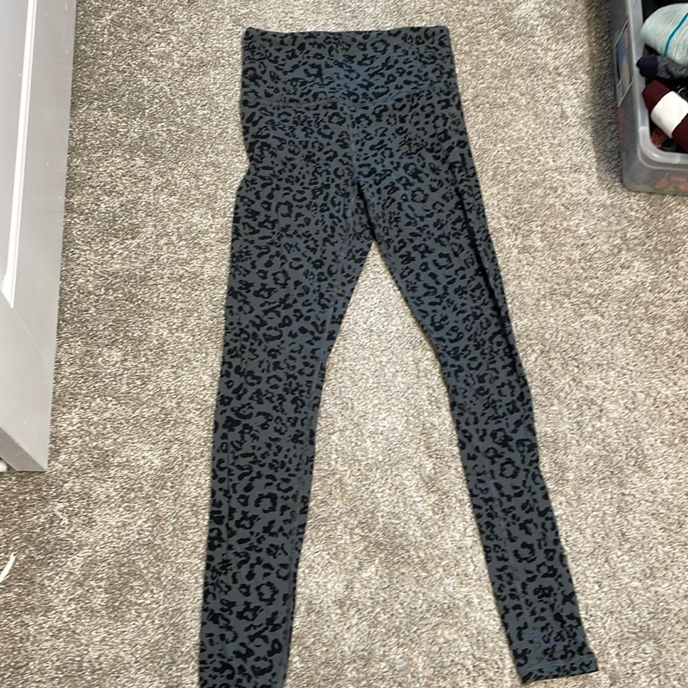 Athleta Elation Ultra High Rise Tight in XS